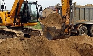Выкопать яму экскаватором в Ступино от 950 руб. - ИП Садыков В. Р.